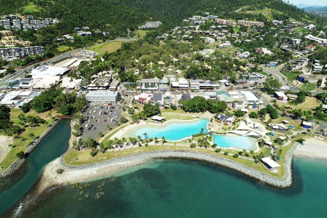 Airlie Sun&Sand Accommodation Studio #1 Airlie Beach Esterno foto