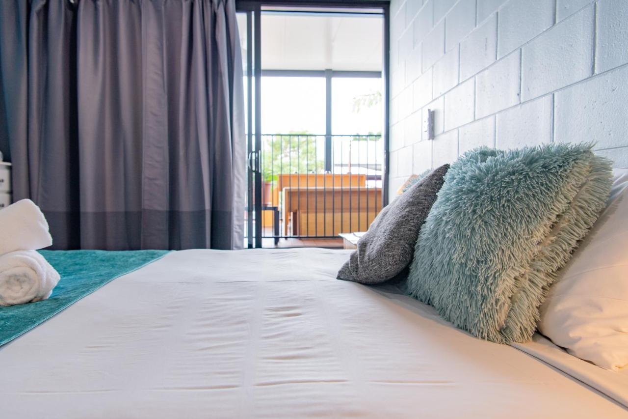 Airlie Sun&Sand Accommodation Studio #1 Airlie Beach Esterno foto